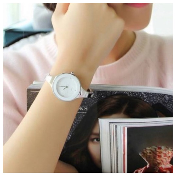 Chic Stylish Bangle Wristwatch - Picture 7 of 7